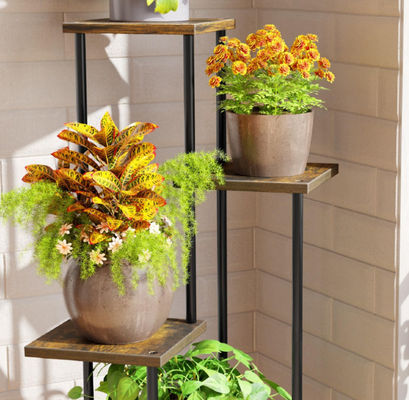 Hot Selling 5 Tiered Elegant Metal Flower Shelf Corner Plant Stand Perfect Boho Decor Plant Stand Outdoor